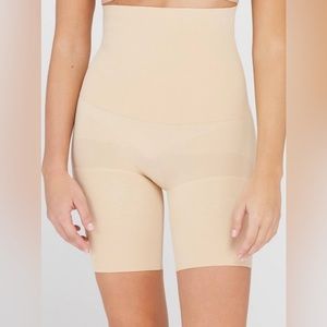 Spanx Shaping High Waist Short Naked NWT size M